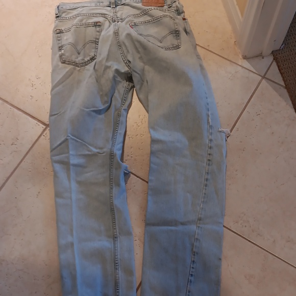 Men's Levi's 505 Regular Fit 34x36 Ripped and distressed - Picture 6 of 9